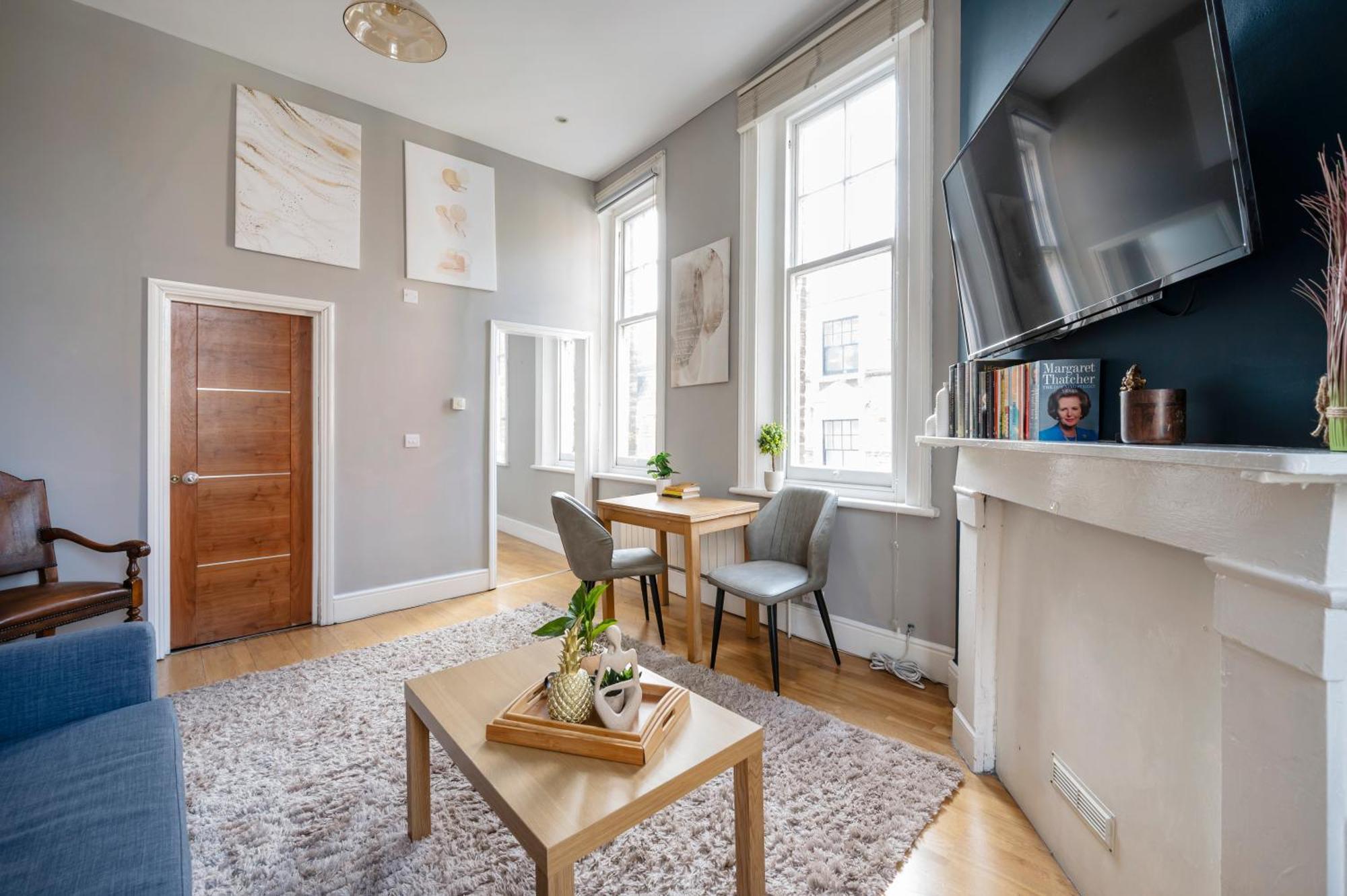 Sunny Corner Apartment In Center Of London Eksteriør bilde